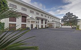 Treebo Premium Vahada 7 Minutes Drive From Ambalapuzha Sree Krishna Swamy Temple